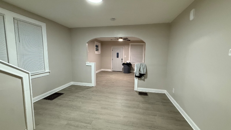 Building Photo - 78 E Barthman Ave