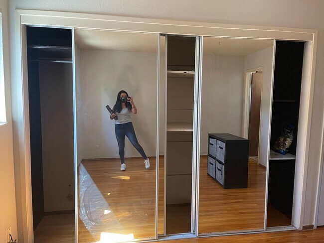 Building Photo - 5 Bedroom, 3 Bath Home in East Davis-$500 Off 1st Month's Rent