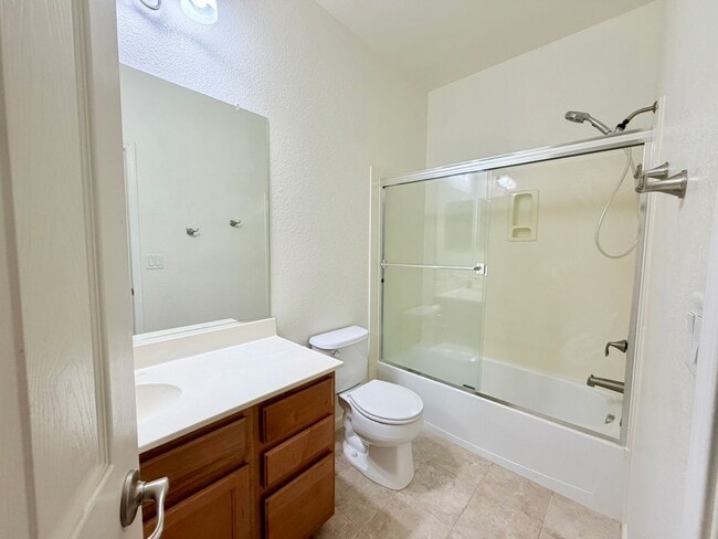 Building Photo - 1715 Dark Horse Rd