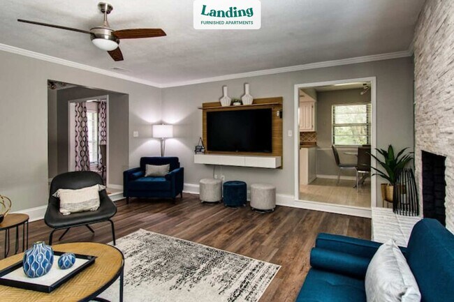 Building Photo - 2728 Chadwick Dr