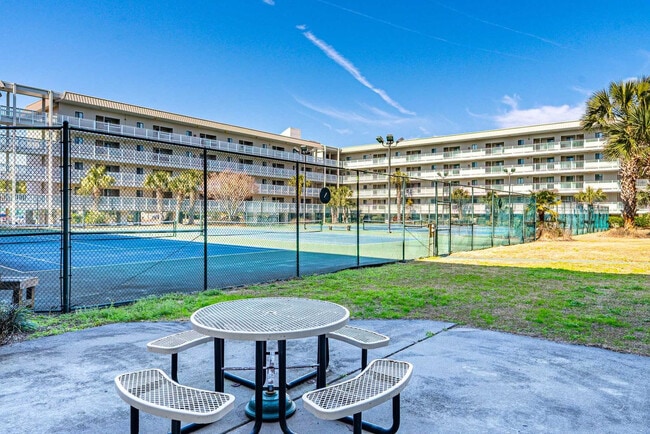 Building Photo - 662 William Hilton Pkwy