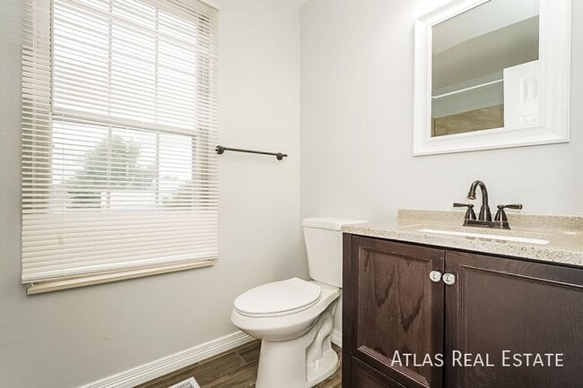 Building Photo - 19779 E Dartmouth Ave