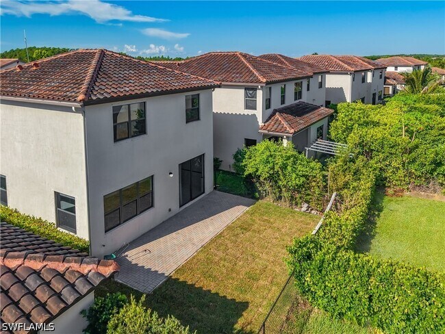 Building Photo - 5462 Useppa Dr