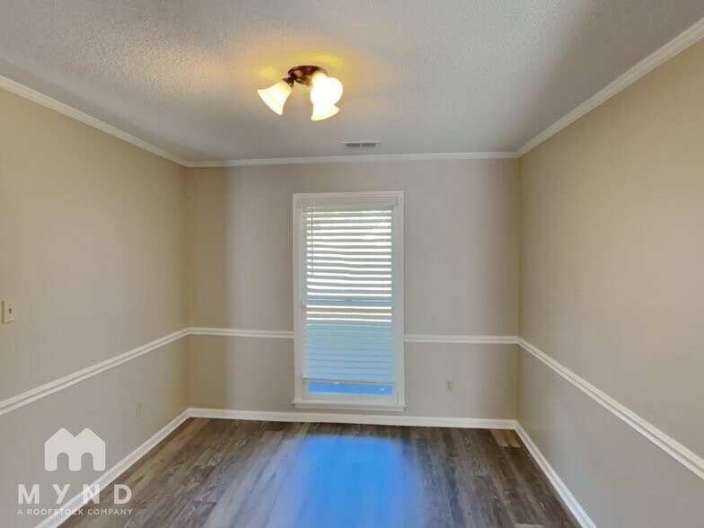 Building Photo - 7755 Antler Cove W