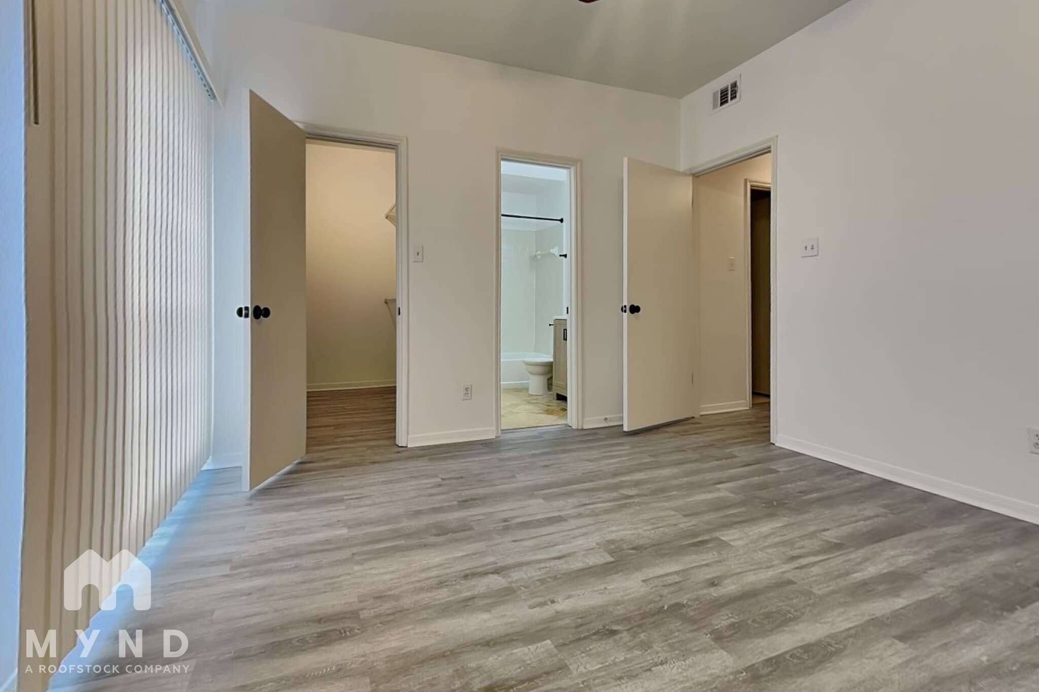 Building Photo - 6500 Harbor Town Dr