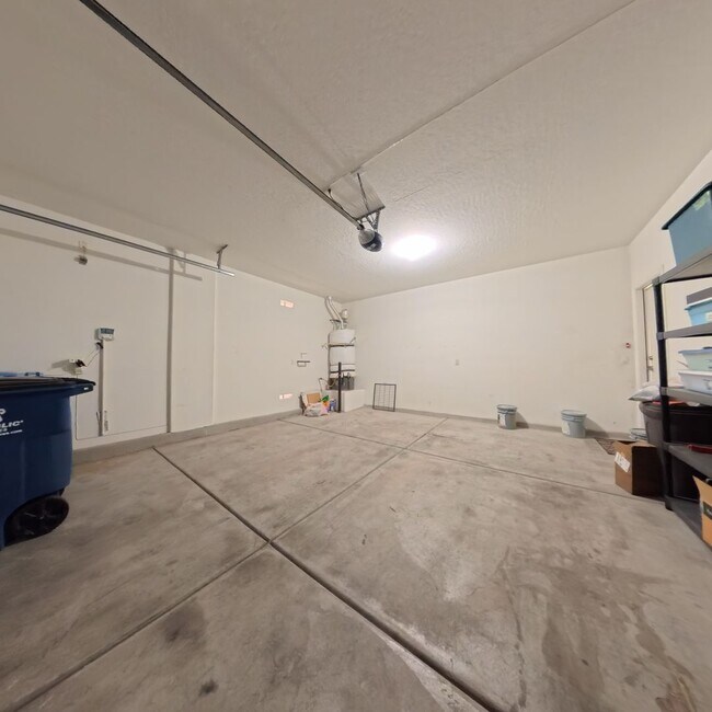 Building Photo - Exceptional Dual Master Residence with Modern Upgrades