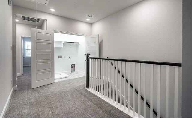 Building Photo - 336 Almanor St