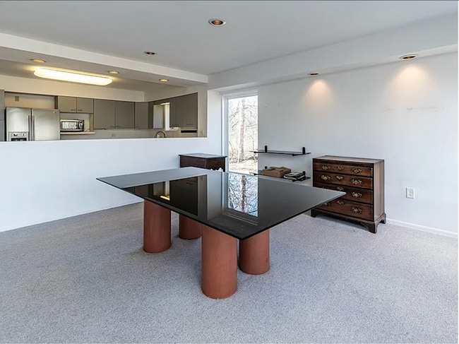 Building Photo - 7520 Spectrum Way