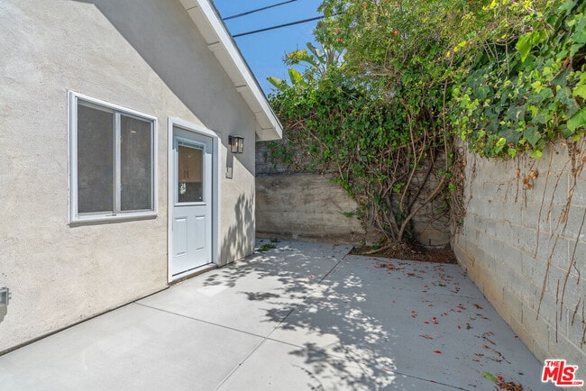 Building Photo - 4632 Mioland Dr