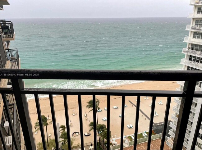 Primary Photo - 3800 Galt Ocean Dr