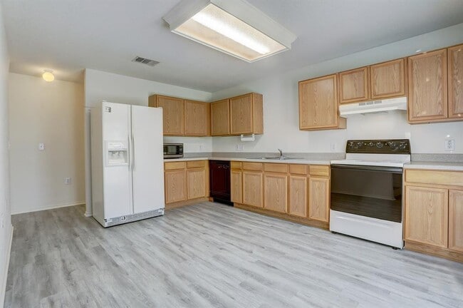 Building Photo - 6417 Marble Creek Loop
