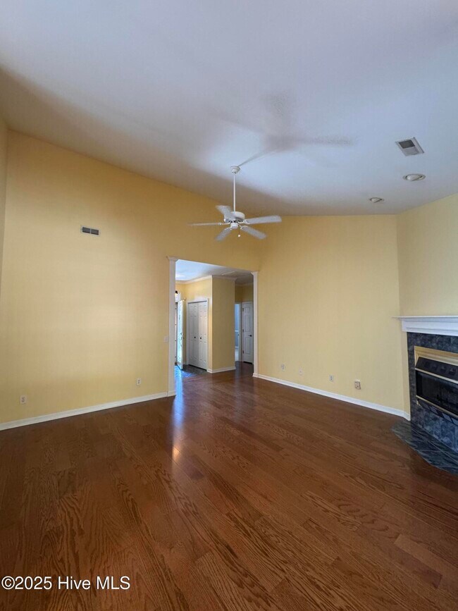 Building Photo - 4321 Prescott Ct