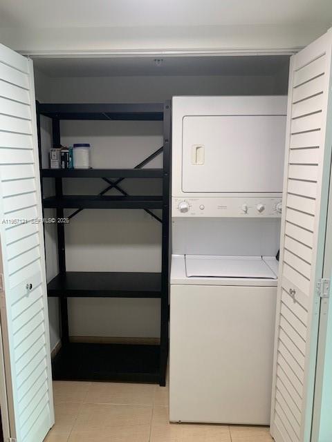 Building Photo - 31 SE 5th St