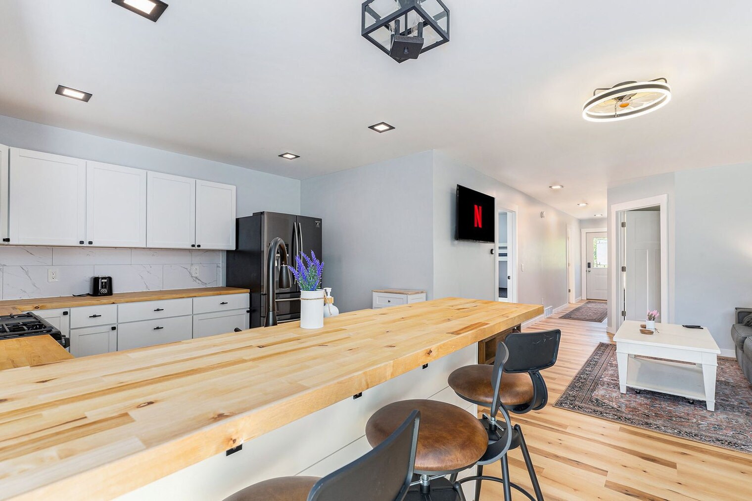 Building Photo - 14066 Deer Valley Ln