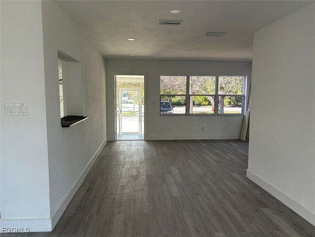 Building Photo - 3835 Arlington St