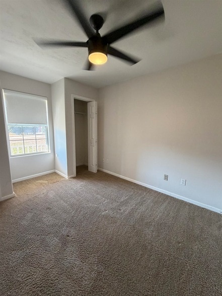 Building Photo - 4904 Park View Ct
