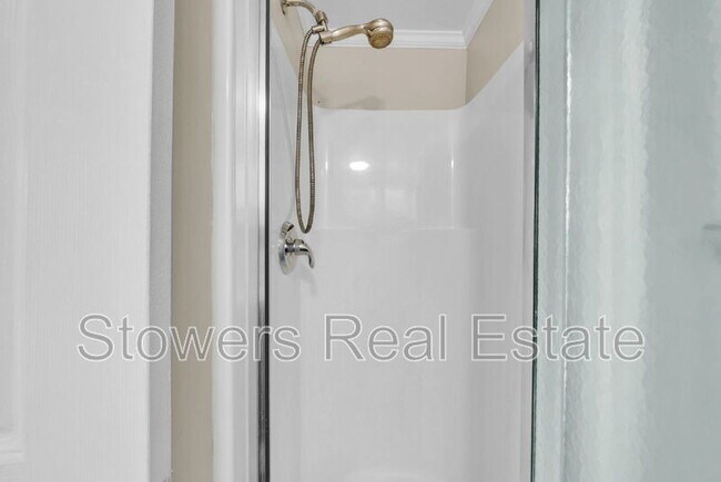 Building Photo - 25551 Maitland Dr