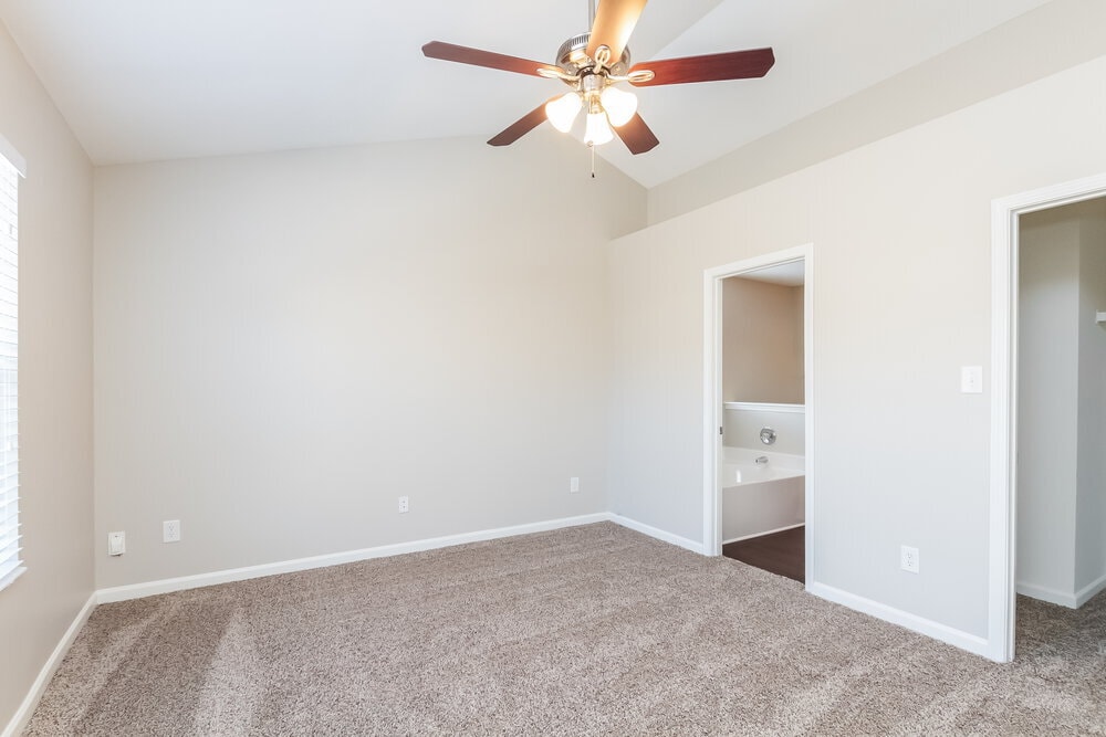 Building Photo - 3907 Hunter Hill Ln