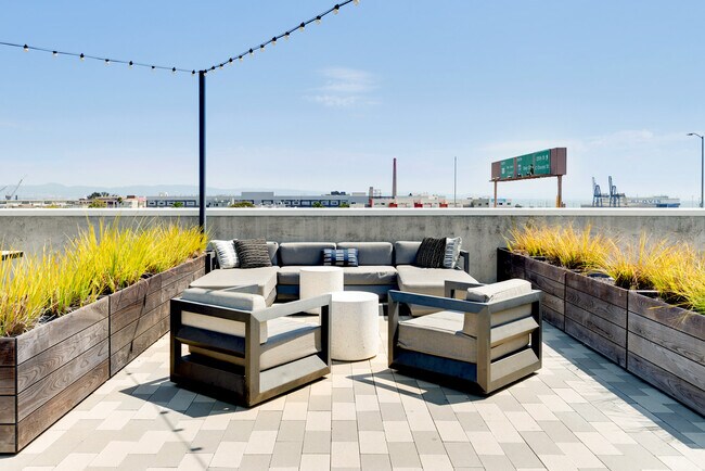 Building Photo - 1395 22nd St