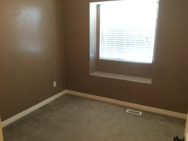 Building Photo - 4045 W 4650 S