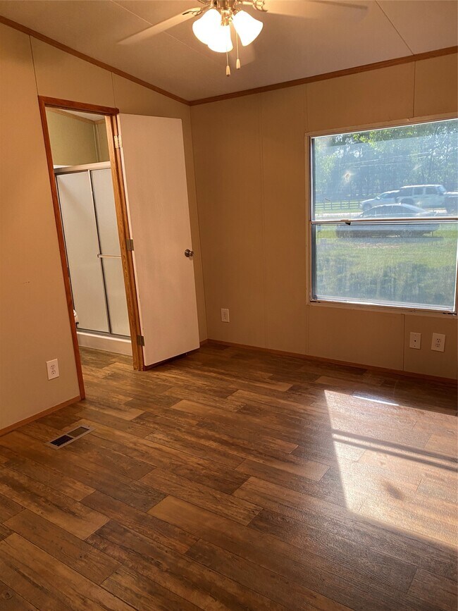 Building Photo - 23711 Sorters Rd