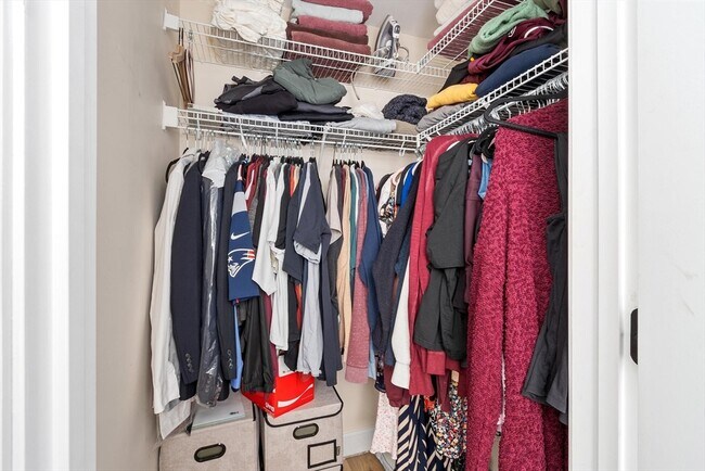 Building Photo - 270 Littleton Rd