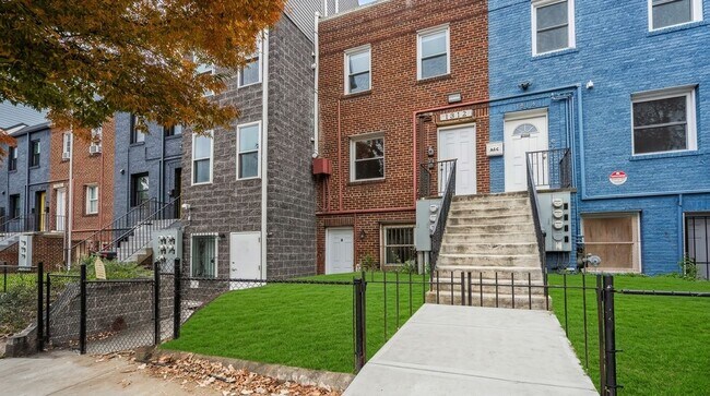 Building Photo - 1812 Benning Rd NE