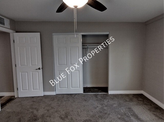Building Photo - 1933 S Palma Pl