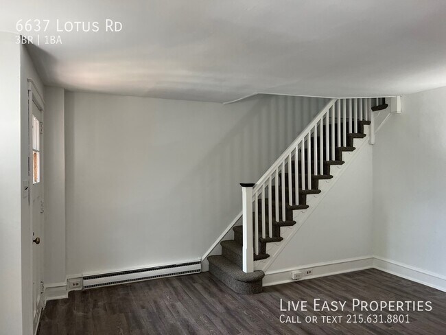 Building Photo - Beautiful 3 Bed / 1 Bath and Amazing Street!
