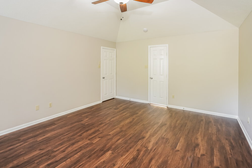 Building Photo - 120 Eagle Rock Ct