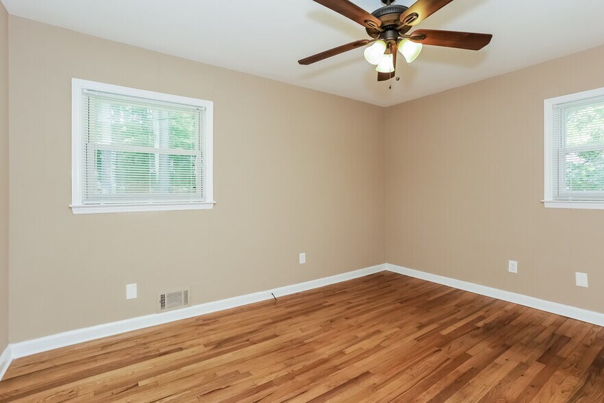 Building Photo - 2529 Graywall St