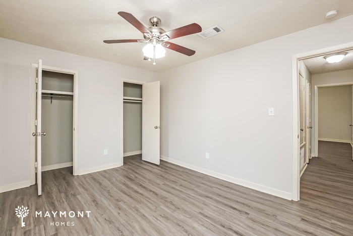 Building Photo - 126 Oak Hill Pl