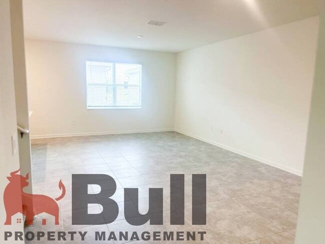 Building Photo - 6033 Blissful St
