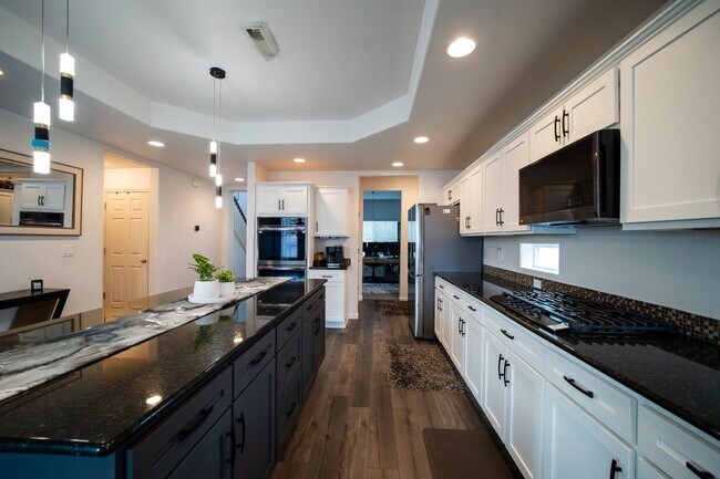 Building Photo - 2114 Reed Grass Way