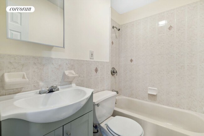 Building Photo - 192 Martense St