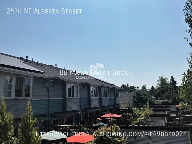 Building Photo - 2530 NE Alberta St