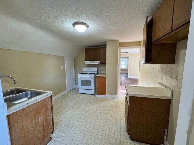 Building Photo - 2807 Chestnut St