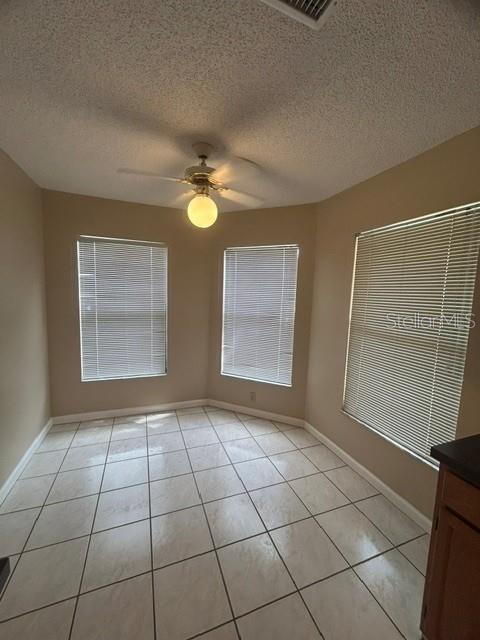 Building Photo - 563 Holbrook Cir