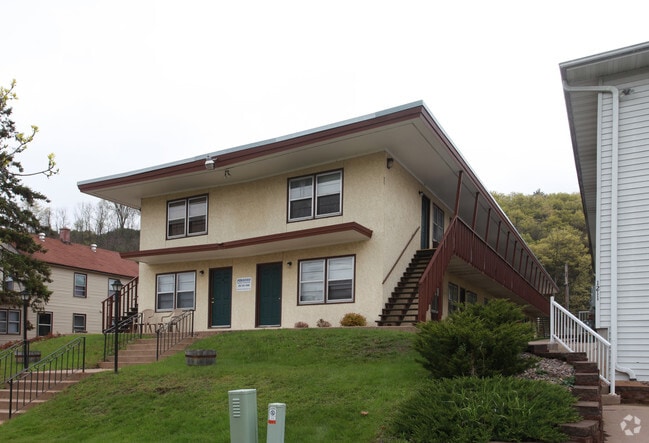 Building Photo - 1207 S Dewey St