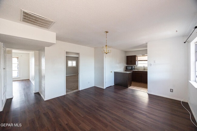 Building Photo - 5409 Edmonton Ave