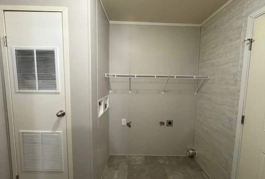 Building Photo - 105 Nicole Ct