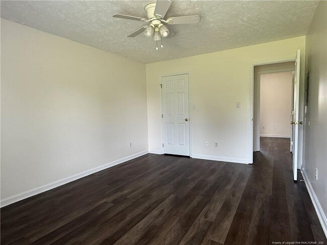 Building Photo - 203 Centipede Ln