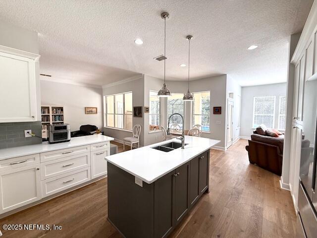 Building Photo - 12784 Cattail Pond Cir S