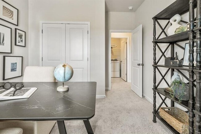 Building Photo - 333 Sammon Wy