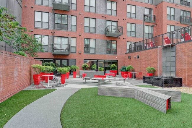 Building Photo - The Grove at Mankato