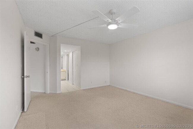 Building Photo - 1801 Eleuthera Point
