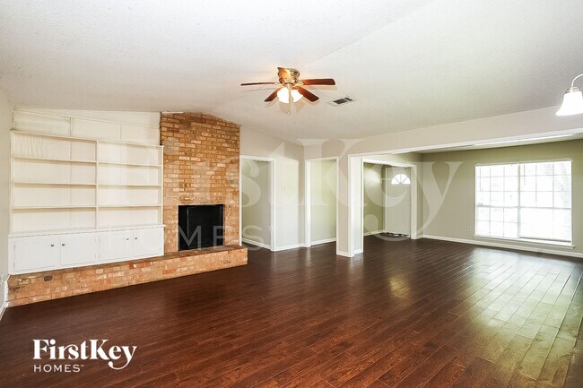 Building Photo - 10423 Collingswood Rd