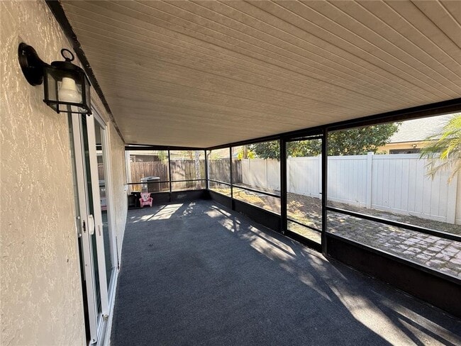 Building Photo - 1337 Coolmont Dr