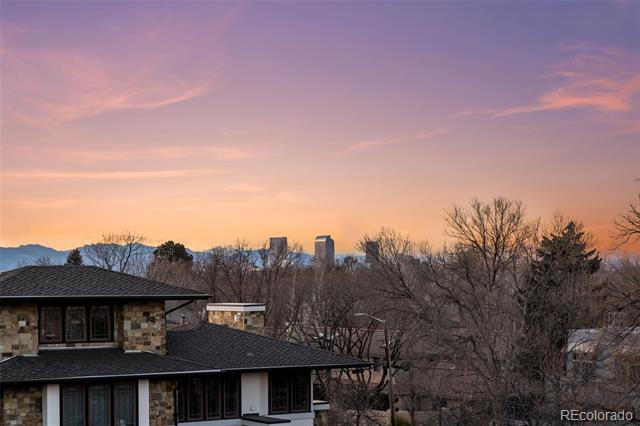 Building Photo - 360 Garfield St