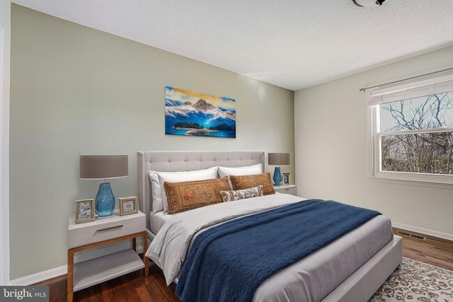 Building Photo - 4512 Lantern Pl